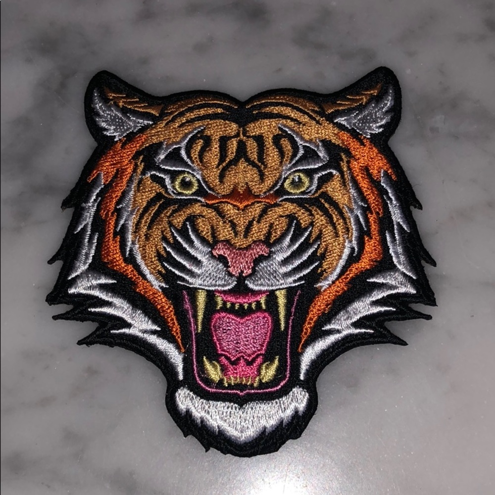 Roaring Tiger Patch 🐯 - Picture 3 of 7